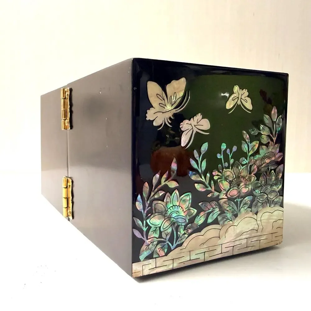 Vintage Asian Mother of Pearl Black Laquer Wood Jewelry Box Hinged AS IS